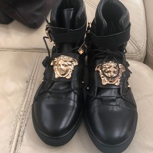 Men’s boots SOLD